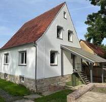 Wohnhaus in Hessisch Lichtenau Retterode mit Wohnküche, Garage und Balkon. Ideal für Tierliebhaber! - Hessisch Lichtenau / Retterode