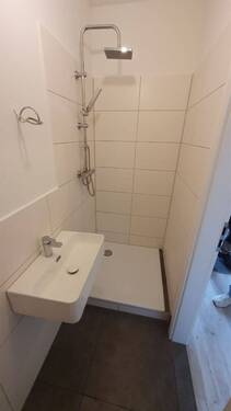 Duschbad - 1 Zimmer Etagenwohnung in Bremen