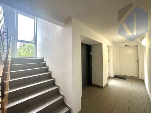 Treppenhaus 1 OG - 