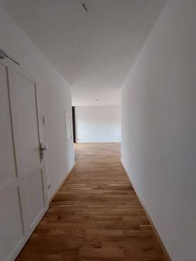 Flur Zugang Wohnen und Kochen - 