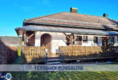 Hauptfoto Internet - WALMDACH BUNGALOW MIT ELW UND HERRLICHER AUSSICHT NUTZBAR ALS ZWEIFAMILIENHAUS