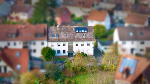 Blick von Oben - 1 Zimmer Mehrfamilienhaus, Wohnhaus zum Kaufen in Zirndorf