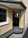 Eingang vom Haus - Gepflegte Wohnung in Zeltingen-Rachtig 3SZ+WZ+KDB (1. OG)