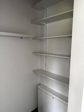 Abstellraum Küche - Etagenwohnung mit 94,00 m² in Zeltingen-Rachtig zur Miete