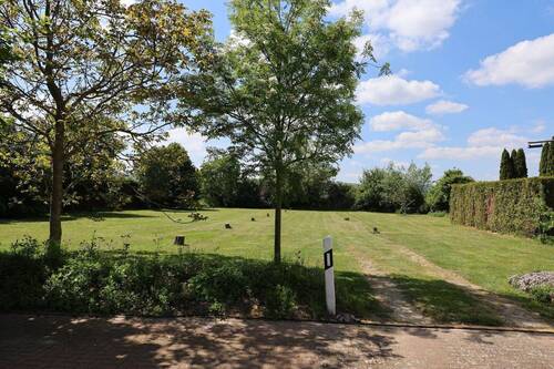 Schotterrasen-Fläche - Grundstück in Wennigsen-Holtensen