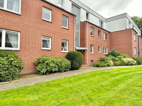 Außenansicht - Gepflegte 1-Zimmer-Hochparterre Wohnung in Hamburg-Farmsen