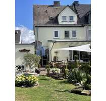 Modernisiertes Dreifamilienhaus,stadtnah und in Uni-Nähe - Kassel Nord-Holland