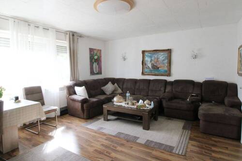 Wohn-und Essbereich-1 - 4 Zimmer Etagenwohnung in Ludwigshafen am Rhein