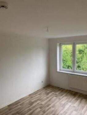 Wohnung - Etagenwohnung mit 72,50 m² in Neubrandenburg zur Miete