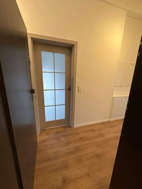 Eingang Flur - Etagenwohnung mit 87,40 m&sup2; in Berlin zum Kaufen