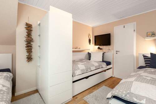Schlafzimmer 2 - 