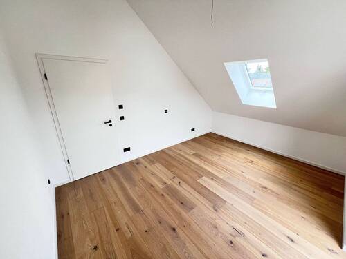 Schlafen_Bettseite - Etagenwohnung mit 46,20 m² in Regensburg zum Kaufen