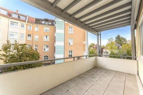 West-Balkon zum Hof - 