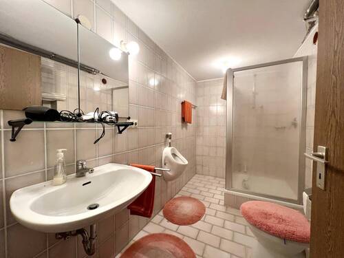 Badezimmer im Souterrain - 
