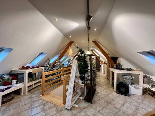 Ausstellungfläche Obergeschoss I - 