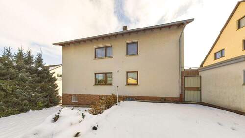 Hausrückseite - 8 Zimmer Mehrfamilienhaus, Wohnhaus in Borken