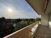 Balkon m. Aussicht - 3 Zimmer Etagenwohnung zum Kaufen in Frankfurt am Main
