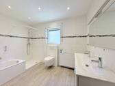 Badezimmer (OG) - 