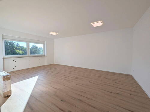 Wohn- u. Essbereich - 