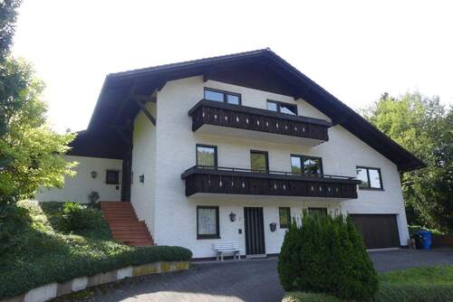 
- 9 Zimmer Einfamilienhaus zum Kaufen in Höchst i. Odw.