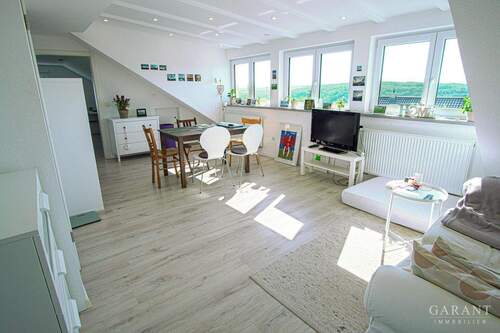 Wohn-/Esszimmer DG - 