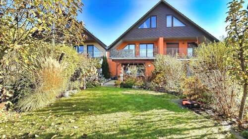 hintere Gebäudeansicht - 5 Zimmer Reihenmittelhaus zum Kaufen in Güstrow