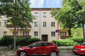 Fassade - Vermietete 3-Zimmer Wohnung mit Loggia: In grüner und dennoch zentraler Lage von Berlin-Zehlendorf