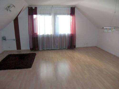 Wohn-Esszimmer.png - Etagenwohnung mit 57,00 m² in Uhingen / Holzhausen zur Miete