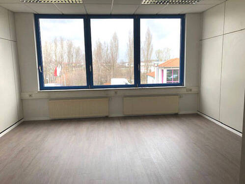 Büro 1 - 5 Zimmer Büro in Wilsdruff