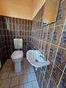 WC - 