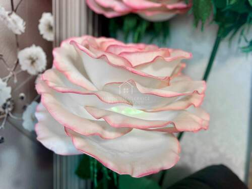 Erdgeschoss Blume mit Licht - 