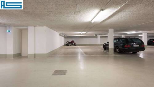 Stellplatz - Garage, Stellplatz in Berlin