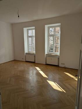 Zimmer 3.jpg - Altbauwohnung zwischen Siegestor und Englischer Garten