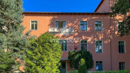 Immobilie außen / Balkon - 