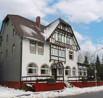 Vielseitiges Mehrfamilienhaus mit 12 Zimmern & großem Garten in Osterode - Osterode am Harz