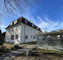 Charmantes 2,5-Zi. Dachgeschoss-Apartment mit Balkon am Berliner Stadtrand - Blankenfelde-Mahlow