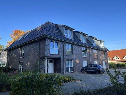 Außenansicht - Kasernennähe! – Möblierte 1,5 Zimmer DG-Wohnung in OLBümmerstede