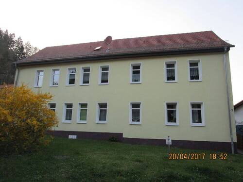 Außenansicht - 2 Zimmer Etagenwohnung zum Kaufen in Friedrichroda