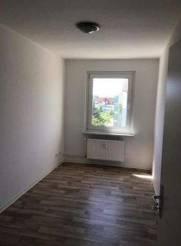Kinderzimmer - 3 Zimmer Etagenwohnung zur Miete in Neubrandenburg