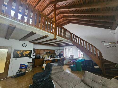 Hauptwohnung Wohn- Essbereich - 