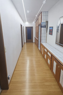 Flur Terrasse - KI - 