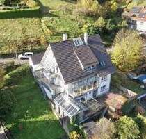 Charmantes Mehrgenerationenhaus mit 3 Wohneinheiten in toller Lage - 253 m² Wohnfläche - Weisenbach