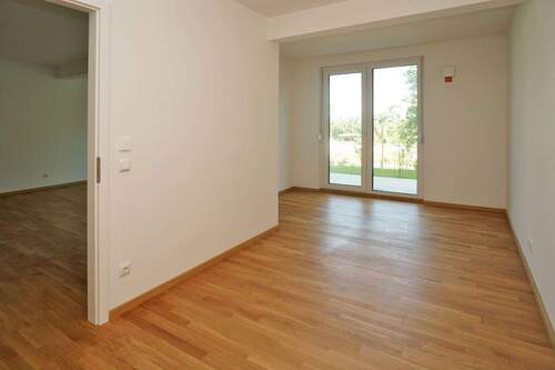 Arbeiten - Etagenwohnung mit 114,20 m&sup2; in Dresden zur Miete