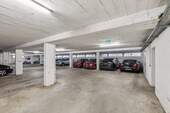 Tiefgaragenstellplatz mit Wallbox - 
