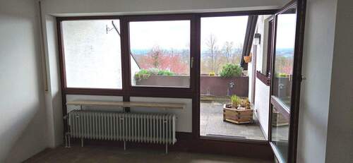 Blick zur Terrasse - 2 Zimmer Terrassenwohnung in Donauwörth