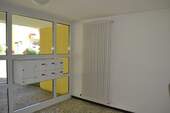 Hauseingang - 3 Zimmer Etagenwohnung zum Kaufen in Saarbrücken