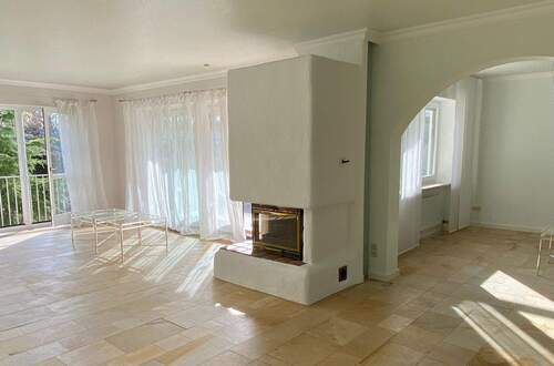 Wohnzimmer - 6 Zimmer Doppelhaushälfte in Erlangen