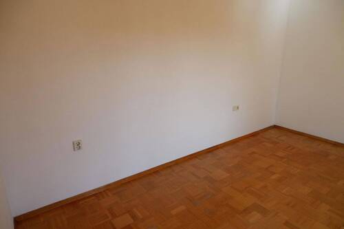 Schlafzimmer 2 - 