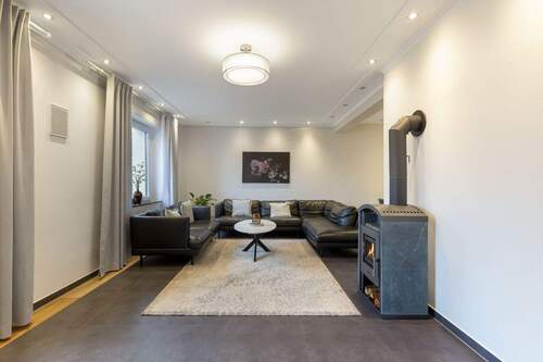 Wohnzimmer - Einfamilienhaus mit 158,00 m&sup2; in Grevenbroich zum Kaufen