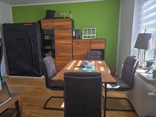 Zimmer/Essbereich - 
